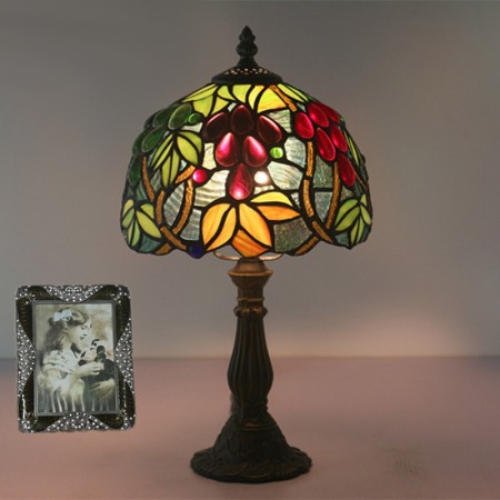 8 Inch European Stained Glass Grape Style Table Lamp