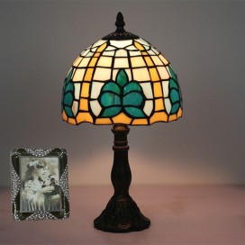 8 Inch American Retro Stained Glass Table Lamp