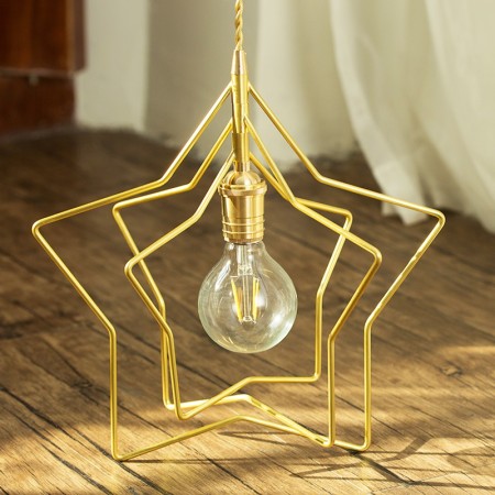 1 Light Brass Pendant Light with Shade