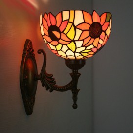 8 Inch European Stained Glass Wall Light