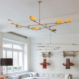 Modern/ Contemporary 8 Light Chandelier