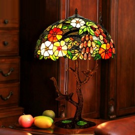 17 Inch Stained Glass Table Lamp